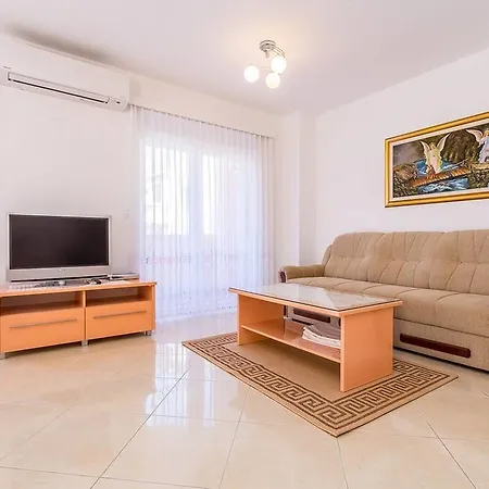 Apartments Marich Medulin Exterior photo